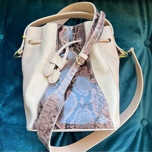 ALLESSANDRO MARI NEUTRAL SNAKESKIN LEATHER BUCKET DRAWSTRING BAG NWOT